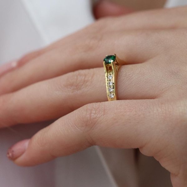 Handmade Emerald Ring, Gold 14k